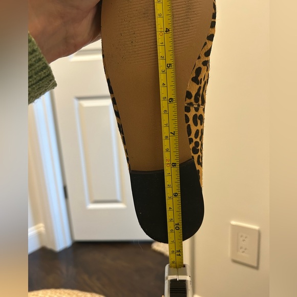 Banana Republic Calf Hair Leopard slides - Picture 5 of 6